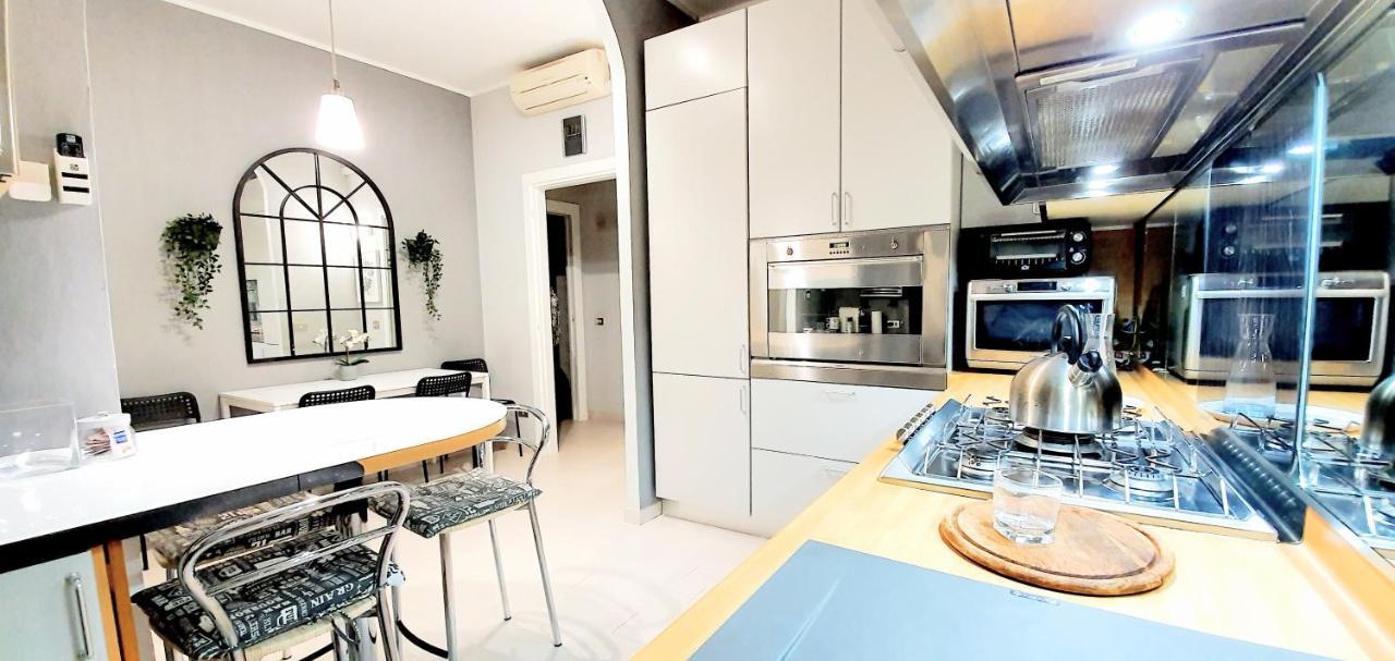 Charming Apartment Central Station Milan Extérieur photo